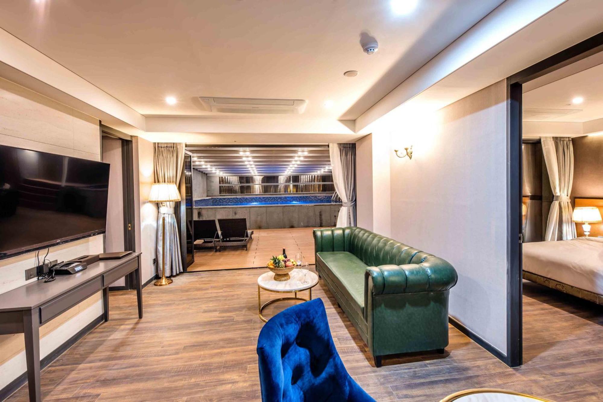Dyne Oceano Hotel Jeju Buitenkant foto