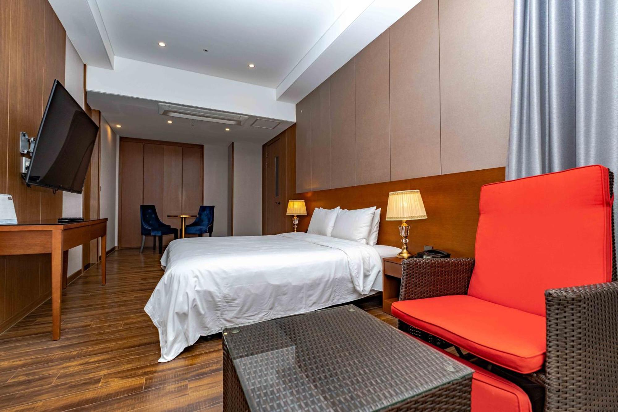 Dyne Oceano Hotel Jeju Buitenkant foto