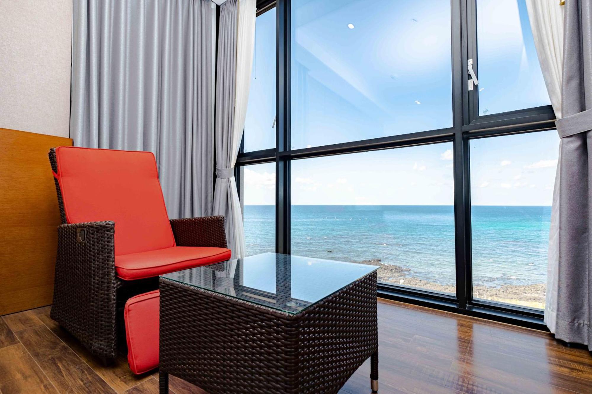 Dyne Oceano Hotel Jeju Buitenkant foto