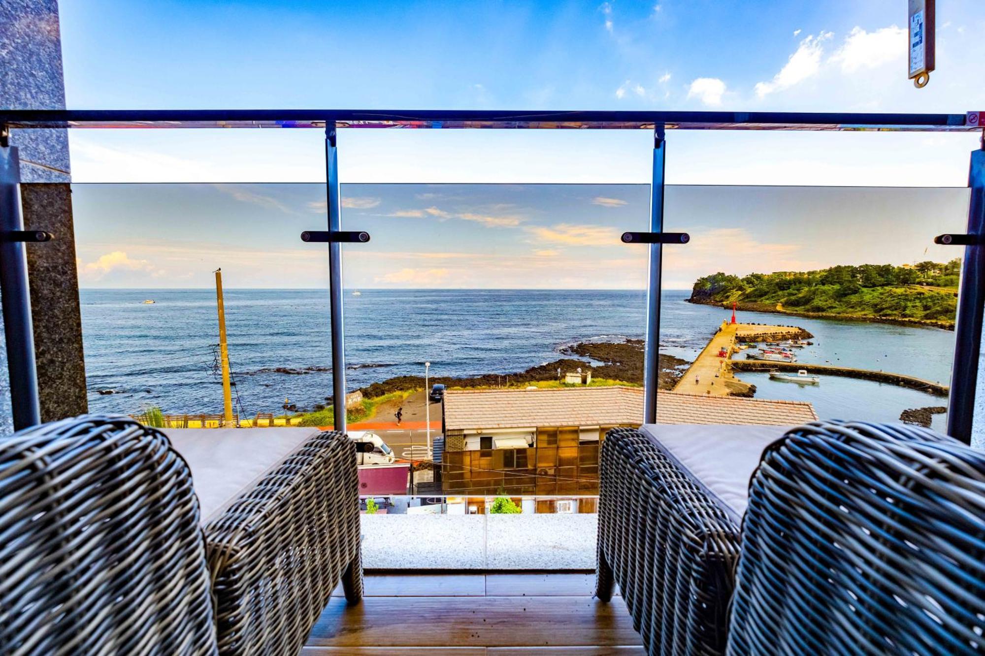 Dyne Oceano Hotel Jeju Buitenkant foto