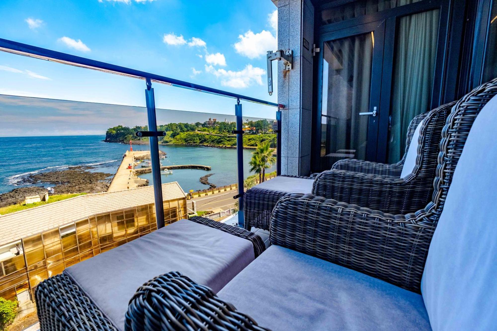 Dyne Oceano Hotel Jeju Buitenkant foto